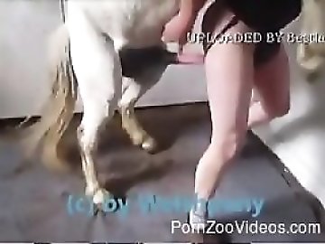 Uncensored zoo